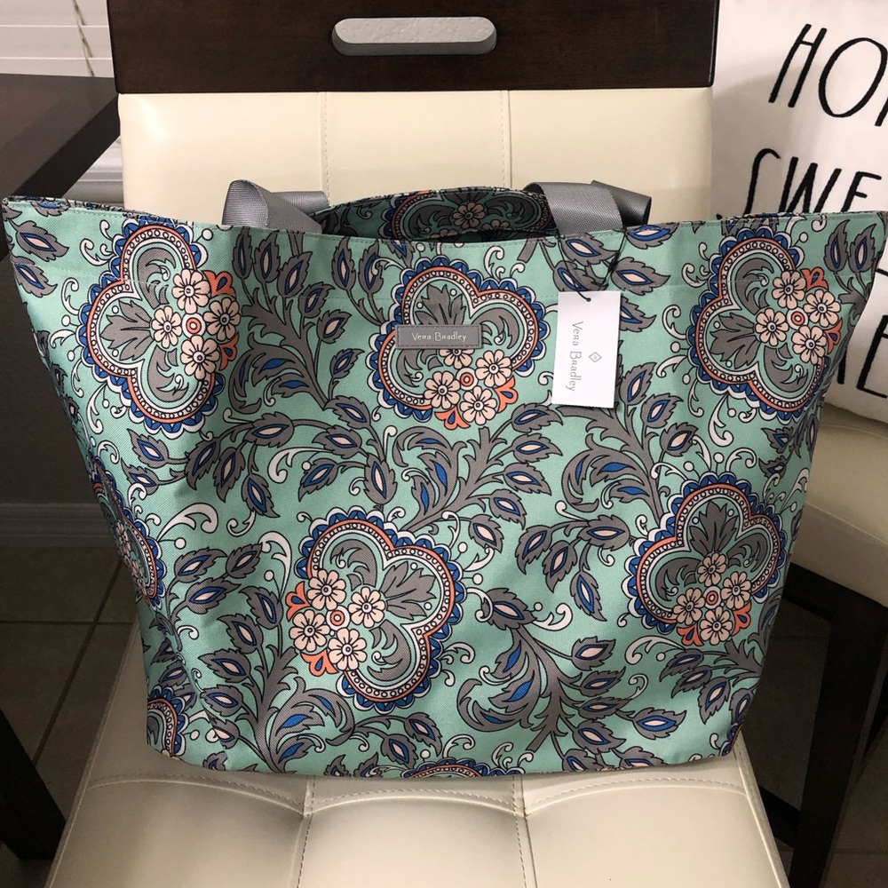 Vera Bradley Tote
